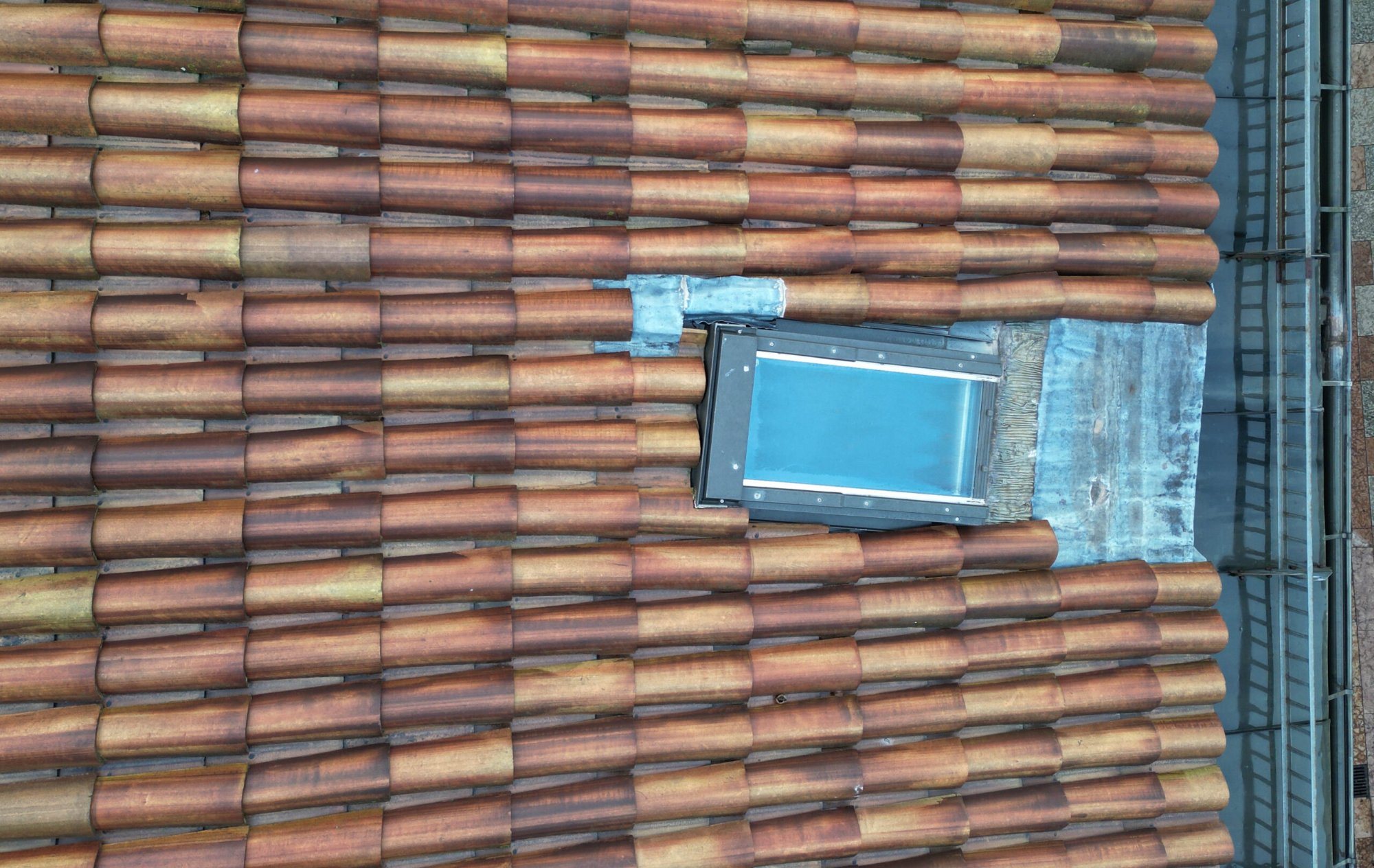 Ispezione drone centro storico Trento - Edificio zona rossa ENAC con autorizzazione Specific